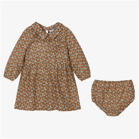 robe burberry bebe fille|burberry newborn.